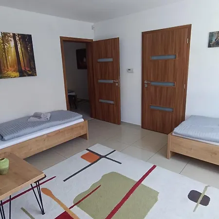 Nissi Appartement Poprad